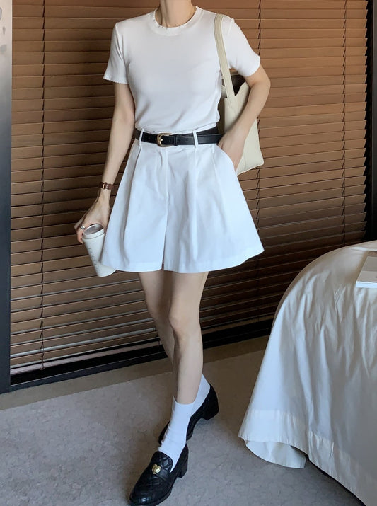 Flat Short Pants