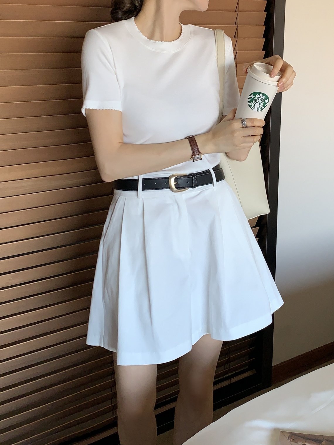 Flat Short Pants